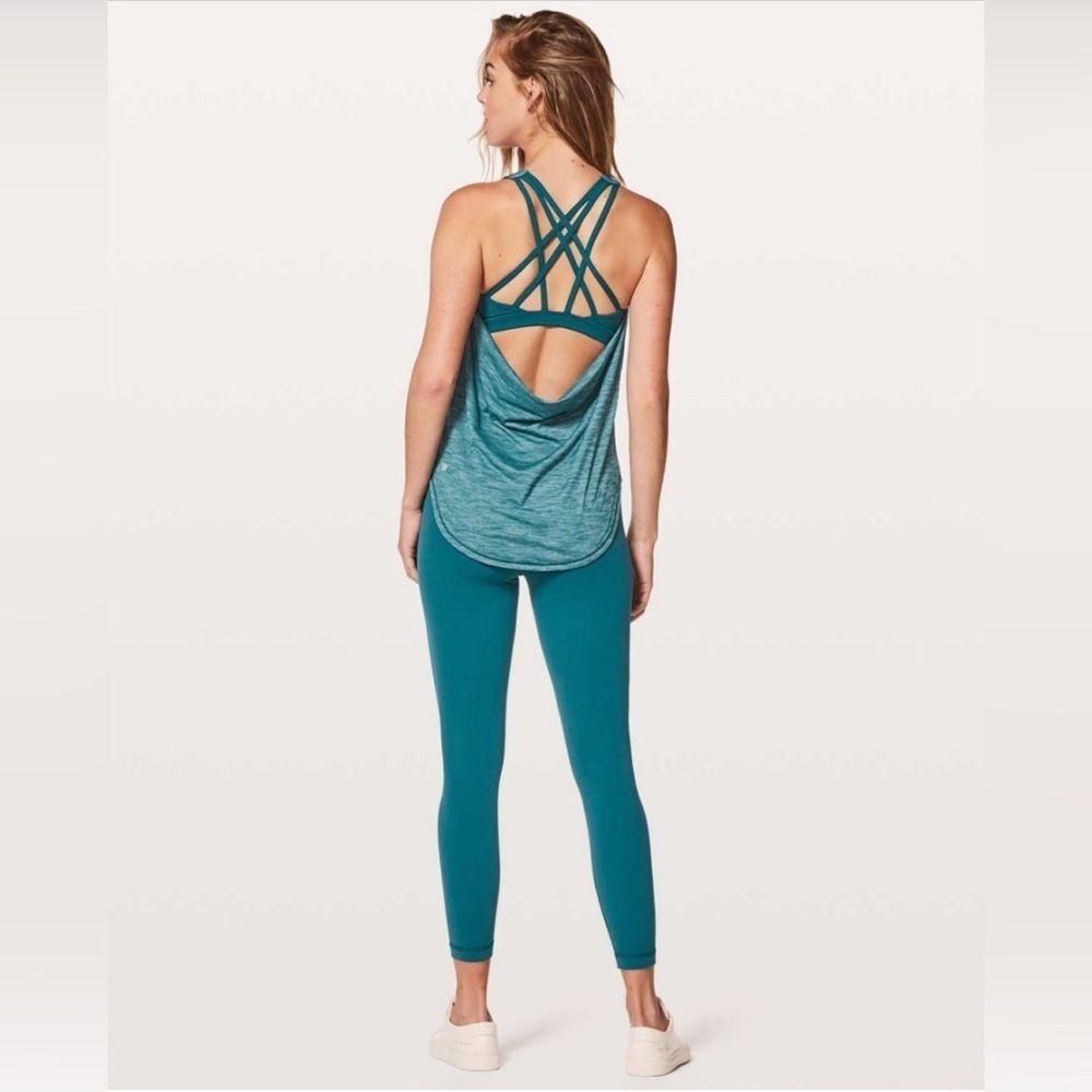 Lululemon | Free To Be Serene Tank